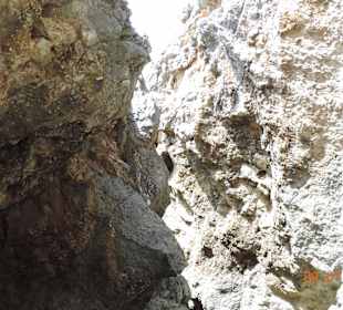 Bootstour zur Grotte blaues Auge