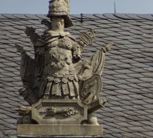 Neues Schloß