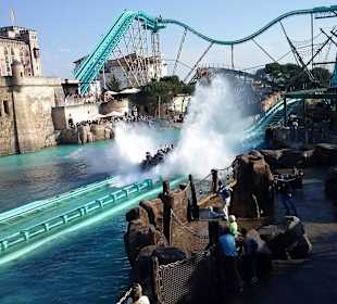 Europapark - eine der "Wasserachterbahnen"