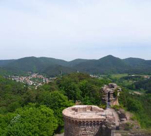 Burgengruppe Altdahn-Grafendahn-Tanstein