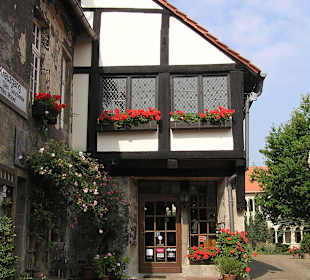 Wohnhaus der Äbtissinnen aus dem 12. Jh. 