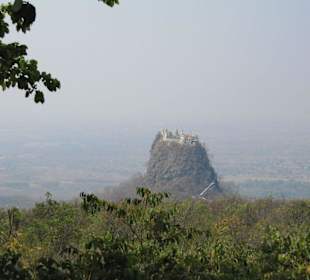 Mount Popa von Popa Resort Hotel
