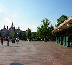 Zulauf gewaltig an Menschen