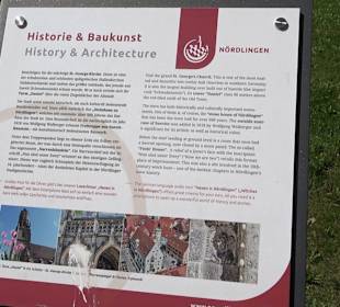 Touristischer Info-Point vor dem Baldinger Tor