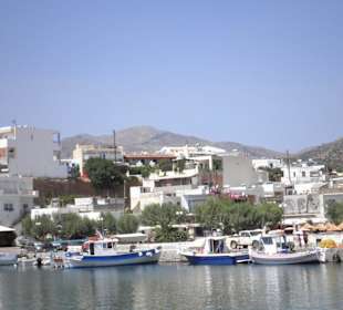 Hafen Makrigialos 