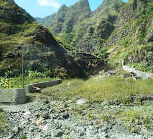 Cova-Ribeira da Torre-Paul Natural Park