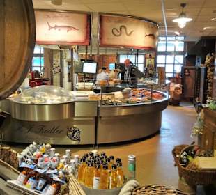 Blick in den Verkaufsraum bei Fiedlers