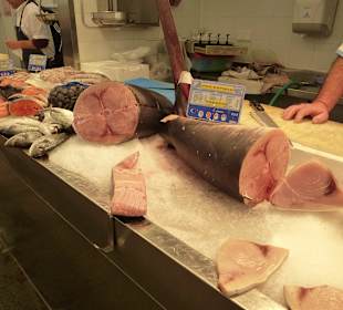 Einen Fischmarkt im Markt.