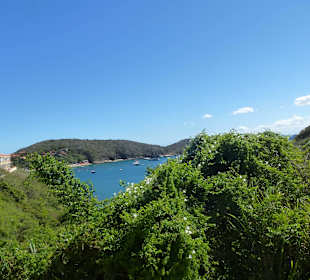 Mit dem Trolleybus durch Buzios