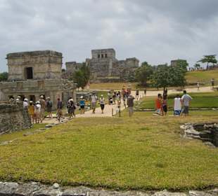 Blick aud die Anlage mit Palästen