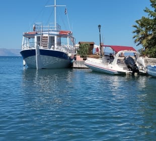 Hafen Moraitika