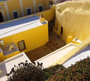 Santorin selbst im Bild Landschaft, Stadt