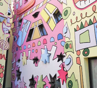 Ansichten des Happy Rizzi House
