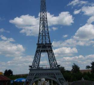 Nur ein "Hüpf" bis Paris