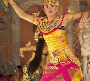 Ubud-tradycyjny taniec