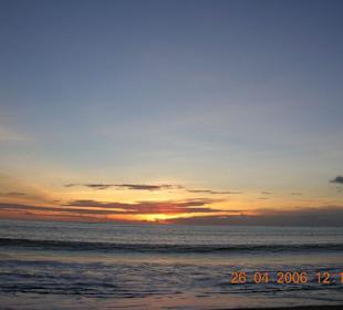 Abendessen am Jimbaran strand