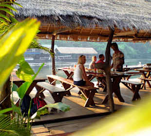 Frühstück auf dem Kwai