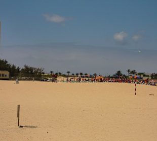 Mit Blickrichtung Hotel Riu