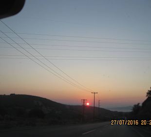 Sonnenuntergang beim Fahrt nach Nea Stira