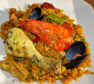 Paëlla in dem charmanten Restaurant