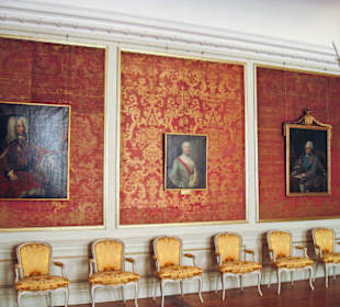 Замок Ойтин.