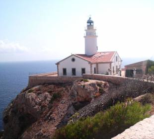 Der Leuchtturm in seine ganzen Pracht  