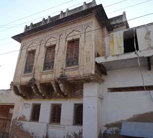 Alte verzierte Häuser in Mandawa