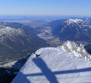 Ausblick von der Zugspitze in`s Alpenvorland