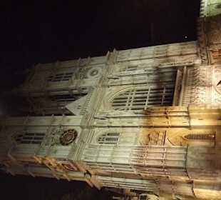 Westminster Abbey im Mondschein