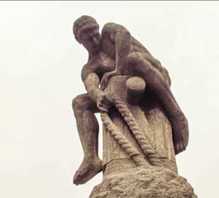 Skulptur Der Tauzieher