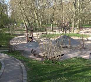 Slackline Unterer Schlossgarten