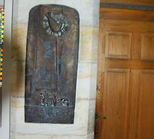 Steinplatten in der Kirche