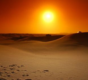 Sonnenuntergang in der Wüste