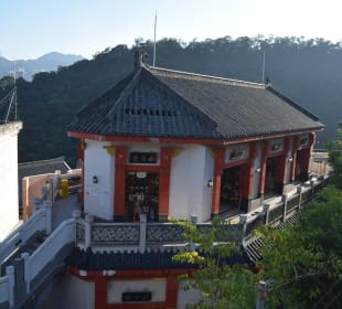 Temple of 10.000 Buddhas