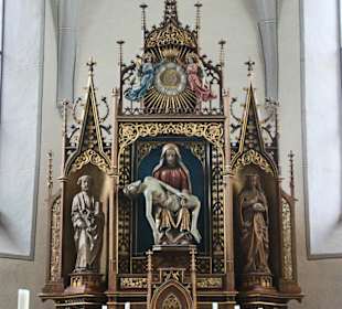 Hochaltar im Chorraum