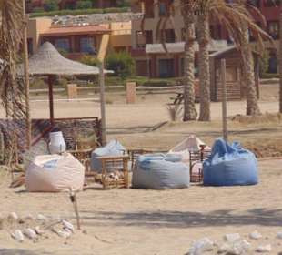 Bequeme Sitzsäcke am Strand