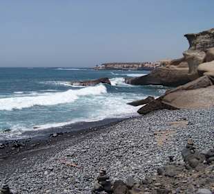 Wind und starke Brandung