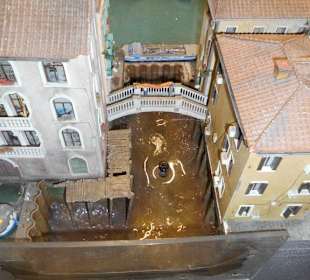 Hier kann man das Wasser auf Knopfdruck ablassen