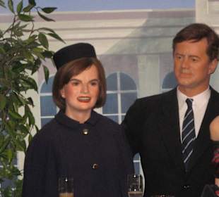 Im Wachsfigurenkabinett