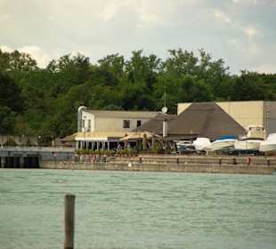 Yachthafenbereich Bibi