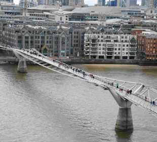 Millennium Bridge Impression