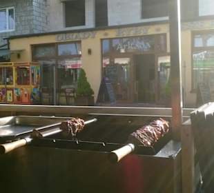 Nicht nur Fisch auch Schaschlik