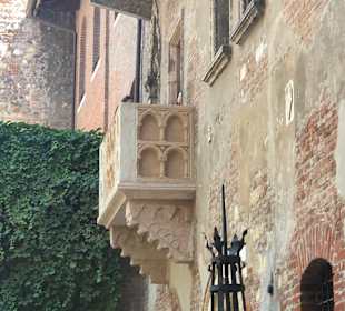 Julias Balkon & Haus