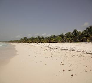 Etwas weiter nach dem Hotelstrand
