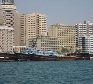 Skyline vom Creek aus