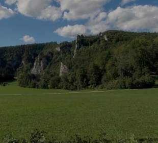 Wander- und Radweg Donau