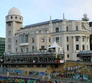 Urania von der Donaukanalbrücke