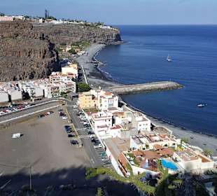 Blick auf Playa de Santiago vom Gelände unterhalb des Hotels