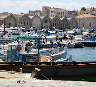 Chania, Hafen mit Arsenale