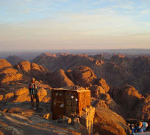 Ausblick nach Sonnenaufgang mit WC